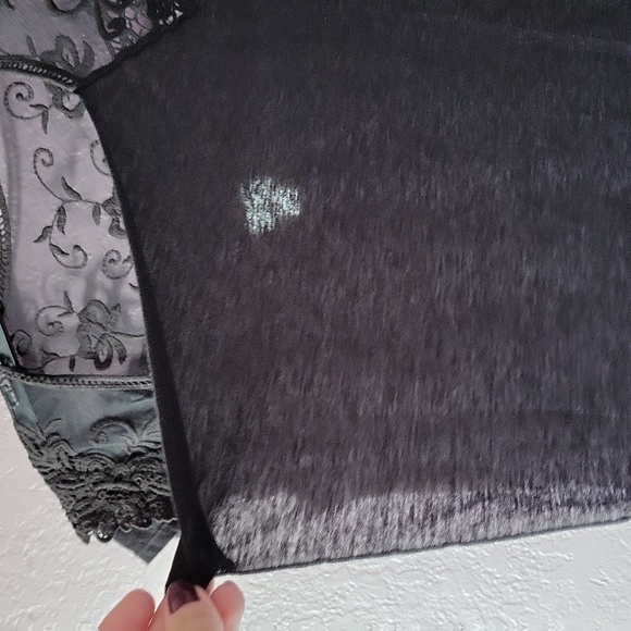 Worthington Open Vest - Picture 7 of 14